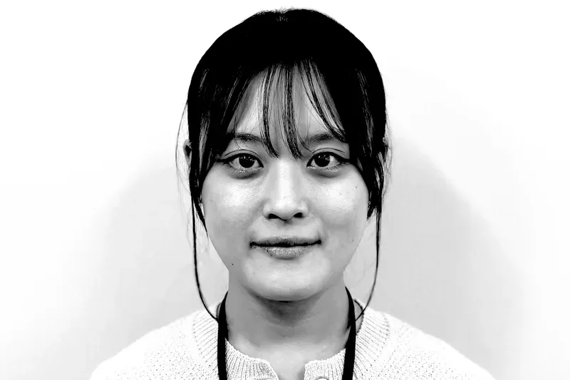 山根 新菜